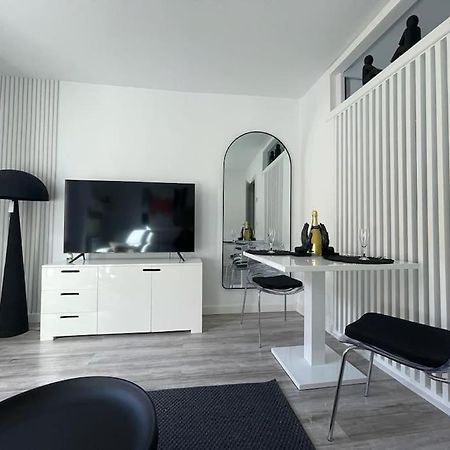 Urban Home By Unique Rooms Бургос Экстерьер фото